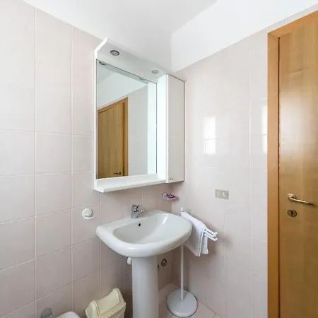 Apartment Le Betulle 15 By Wonderful Italy *